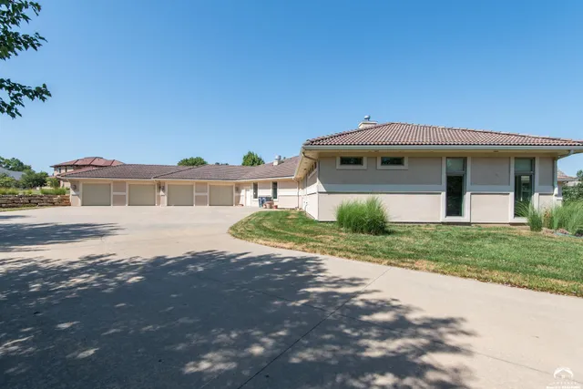 $1,195,000 | 1709 Lake Alvamar Drive, Lawrence, KS 66047
