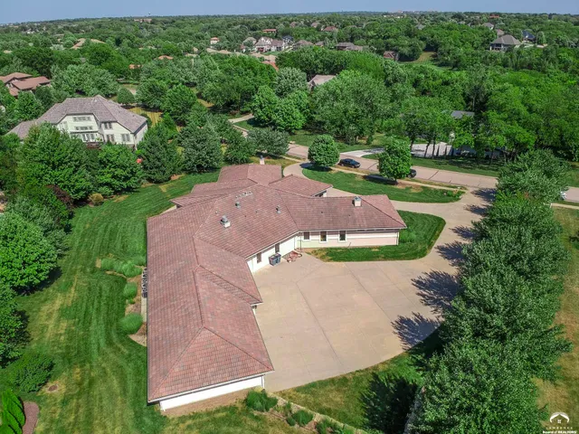 $1,195,000 | 1709 Lake Alvamar Drive, Lawrence, KS 66047