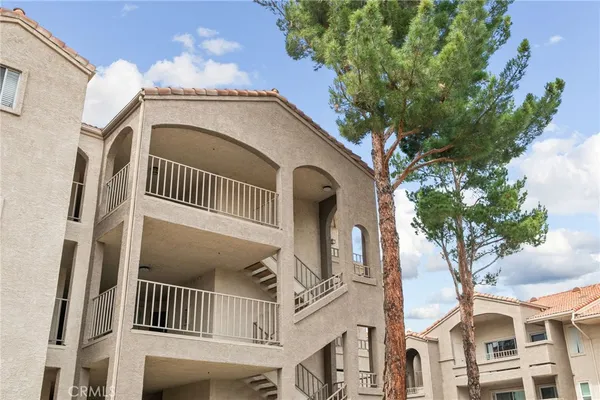 $444,900 | 1980 Las Colinas Circle, Corona, CA 92879