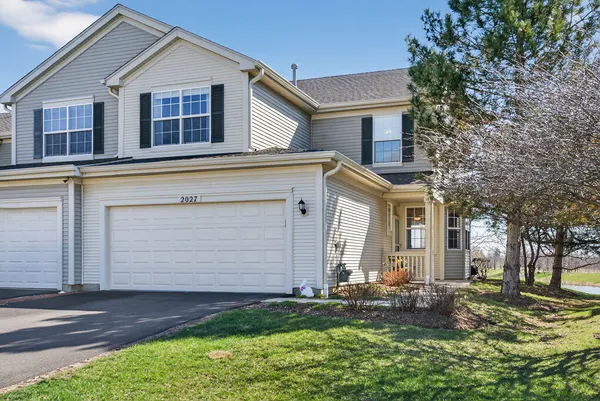 $300,000 | 2027 South Kristina Lane, Round Lake, IL 60073