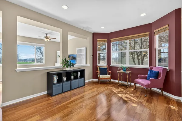 $300,000 | 2027 South Kristina Lane, Round Lake, IL 60073