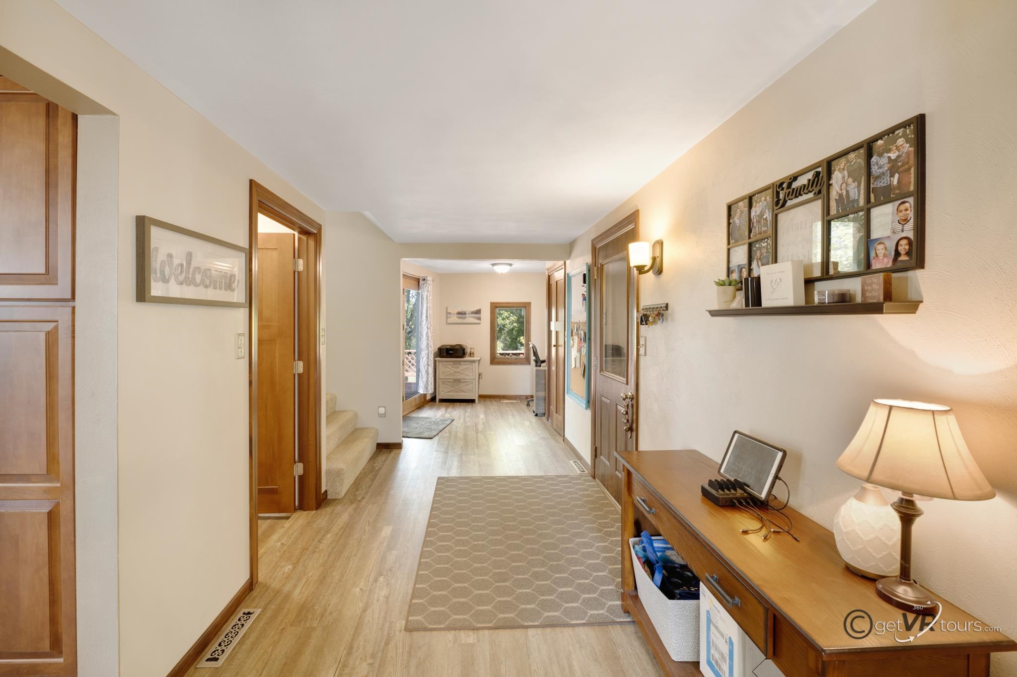 2472 West Red Oak Road Freeport, IL 61032 - Photo 2 of 45 a view of a living room and dining room