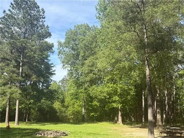 $170,000 | 25 Woodson Landing Road, Deville, LA 71328