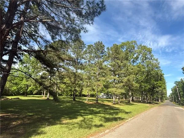 $170,000 | 25 Woodson Landing Road, Deville, LA 71328