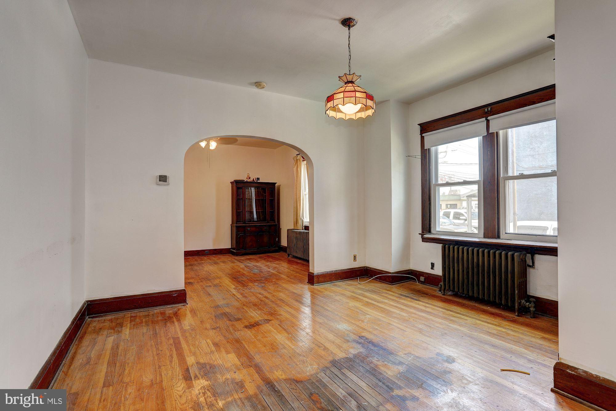2305 Sparrows Point Road Baltimore, MD 21219 - Photo 6 of 23 Dining Room