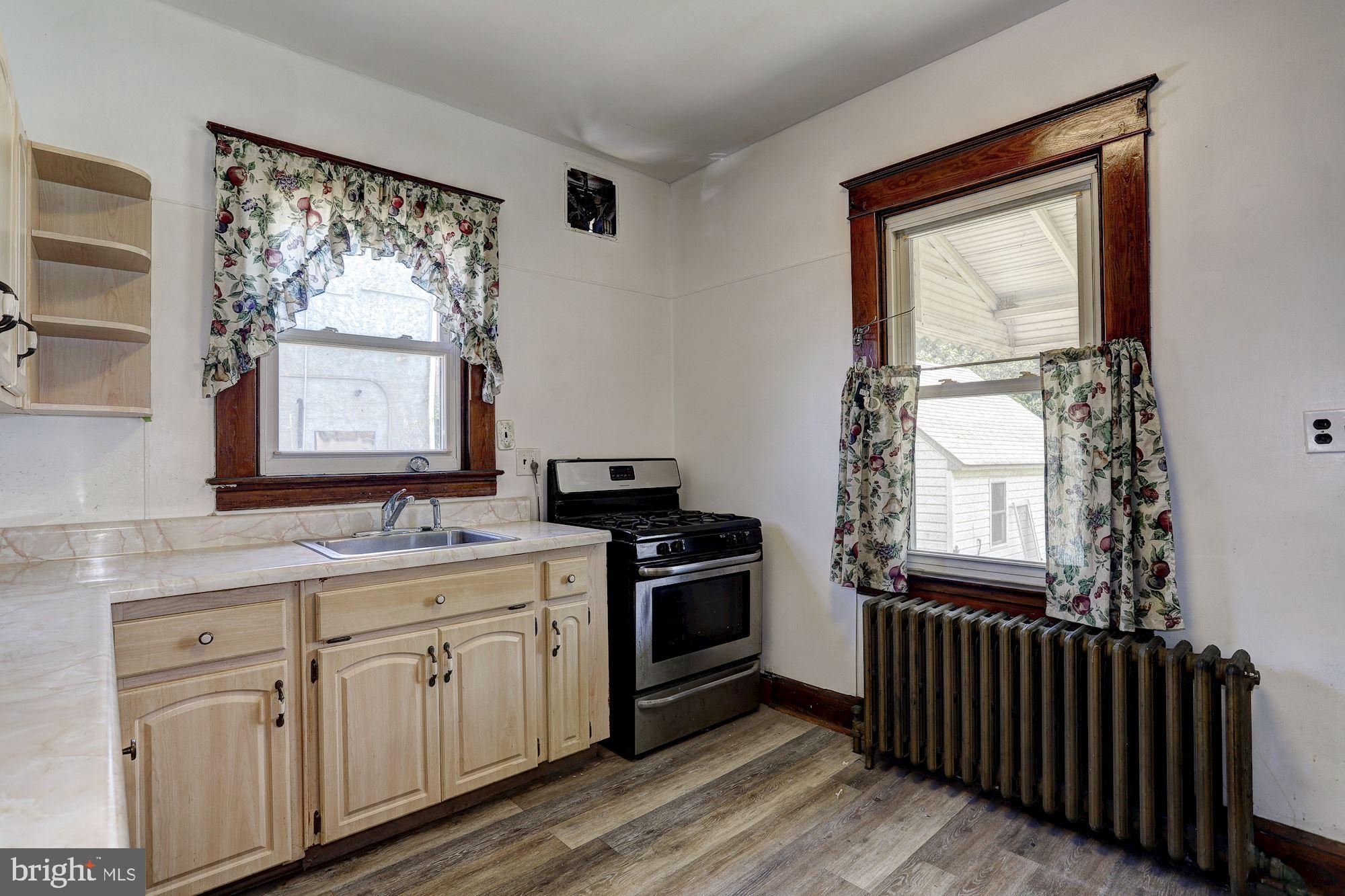 2305 Sparrows Point Road Baltimore, MD 21219 - Photo 8 of 23 Kitchen