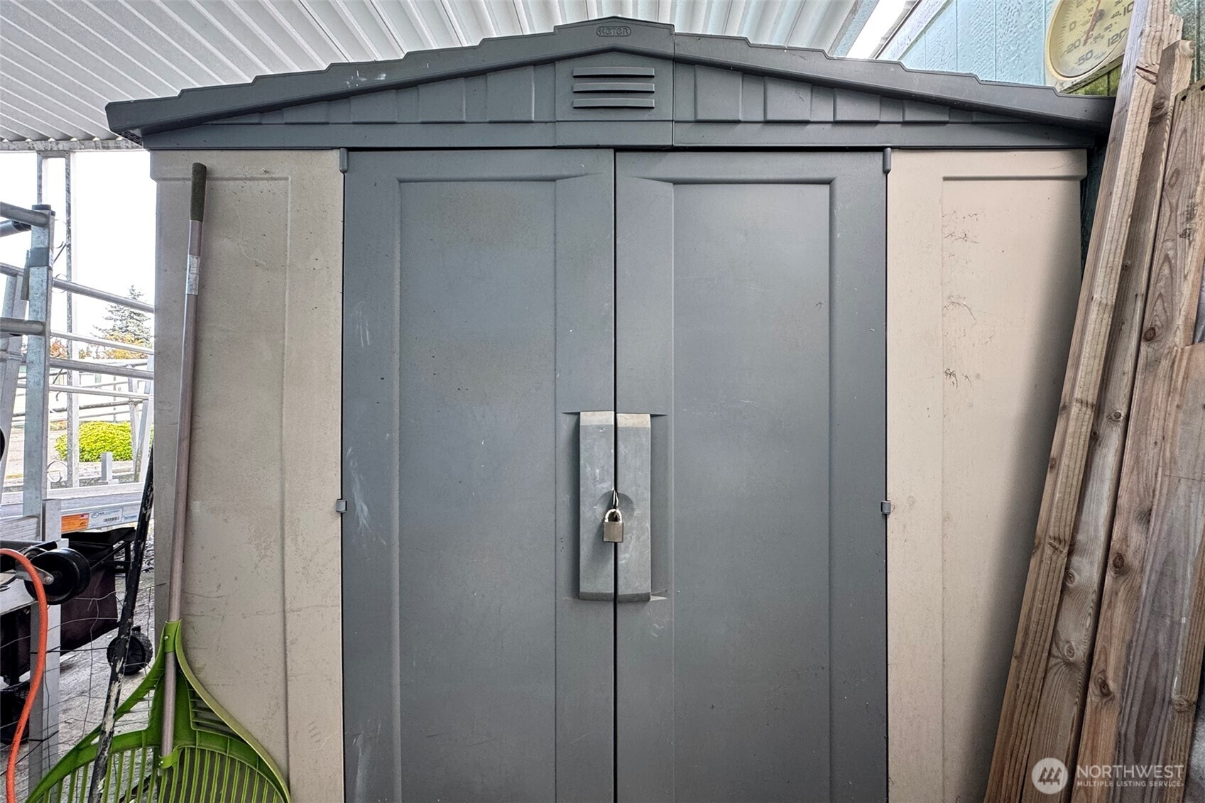 921 South 3rd Avenue, Unit 7 Sequim, WA 98382 - Photo 30 of 32 a view of front door