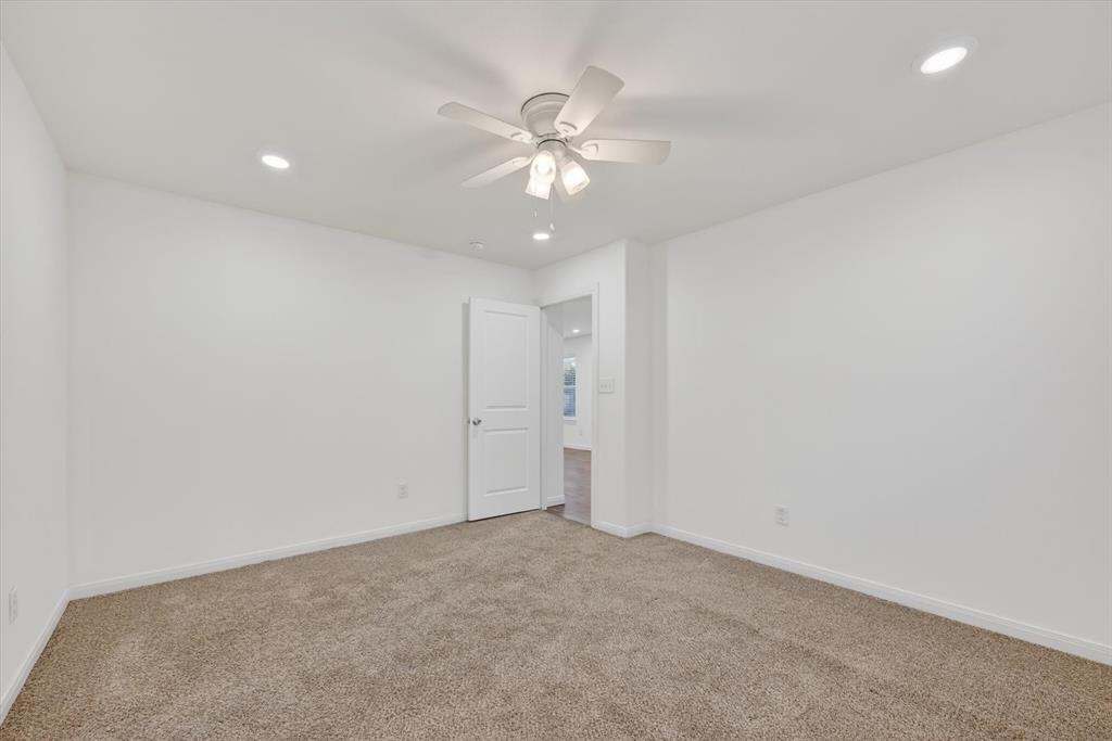 422 East Shepherd Street Denison, TX 75021 - Photo 15 of 26