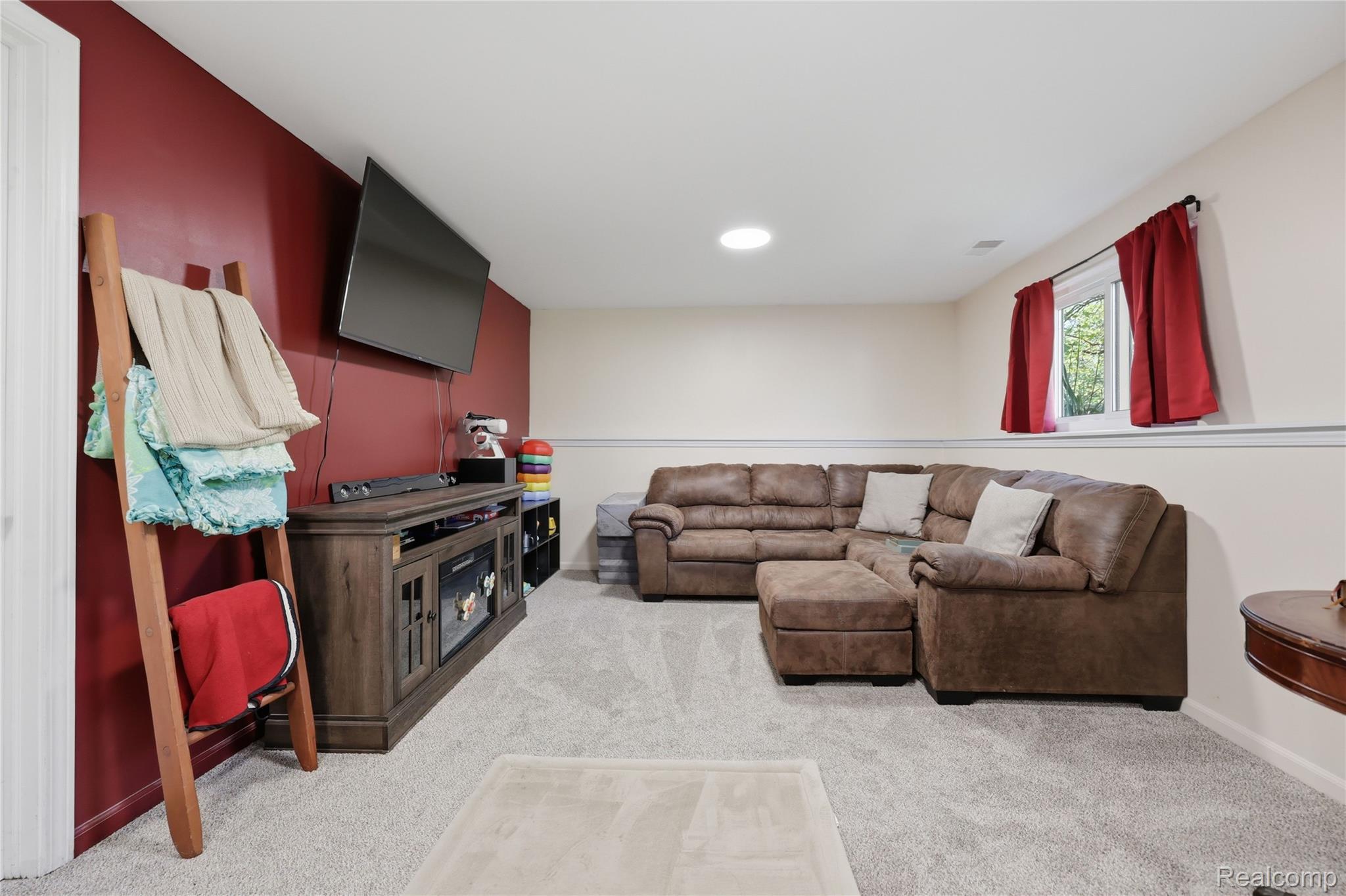 5069 Warmbriar Road White Lake, MI 48383 - Photo 24 of 36 warmbriar-22.jpg