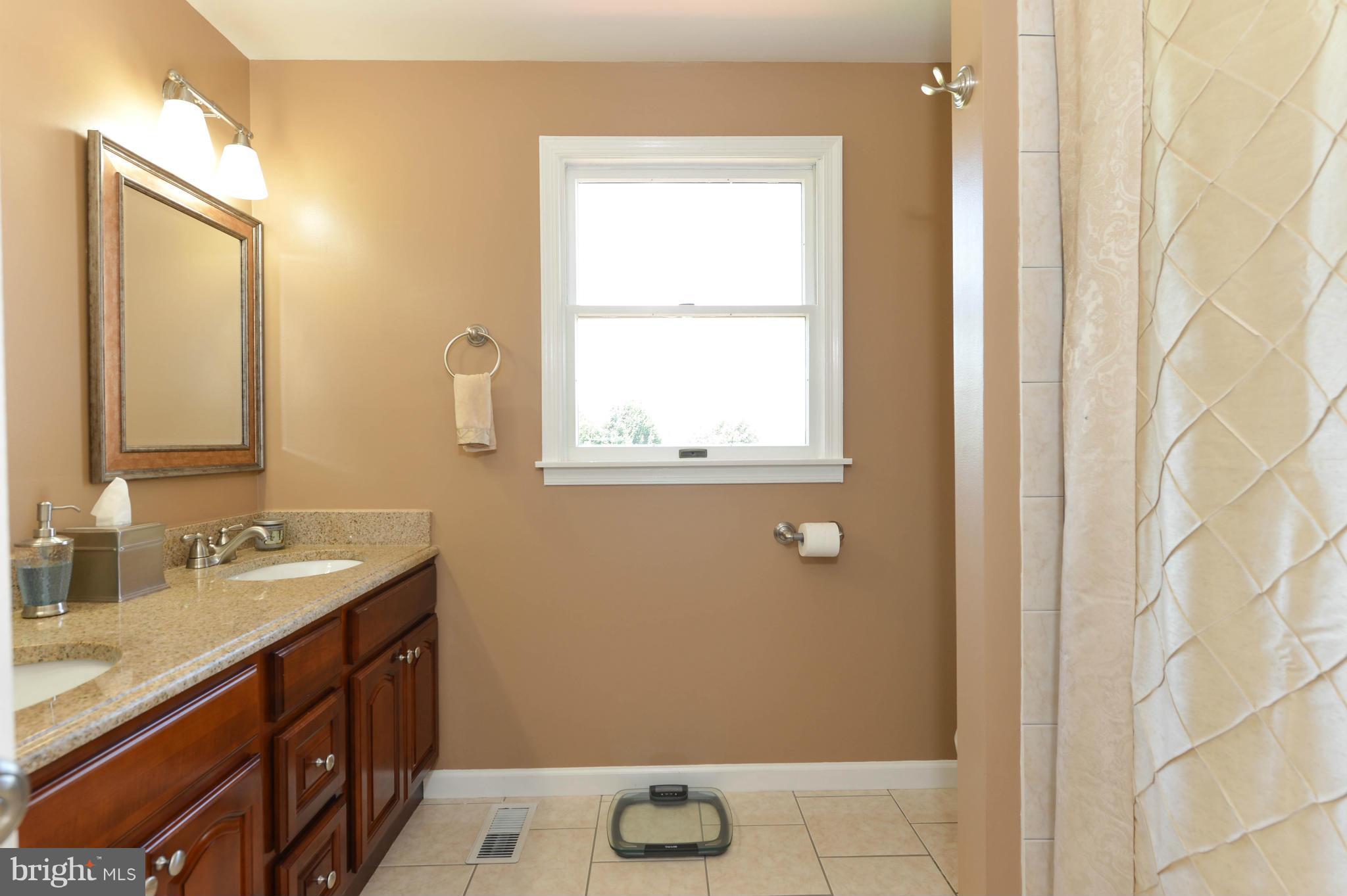 27 Ralph Drive Elkton, MD 21921 - Photo 16 of 30 Bath