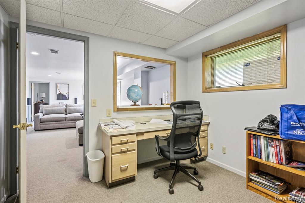 5466 North Webster Road Flint, MI 48504 - Photo 35 of 59