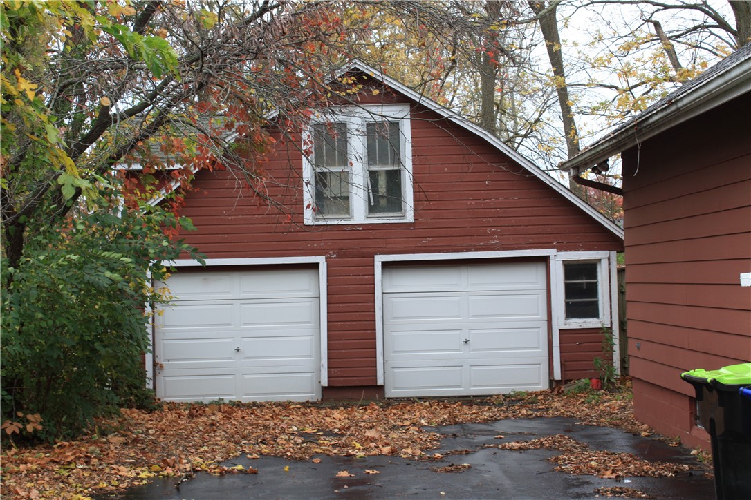 2705 South Taylor Road Decatur, IL 62521 - Photo 3 of 18