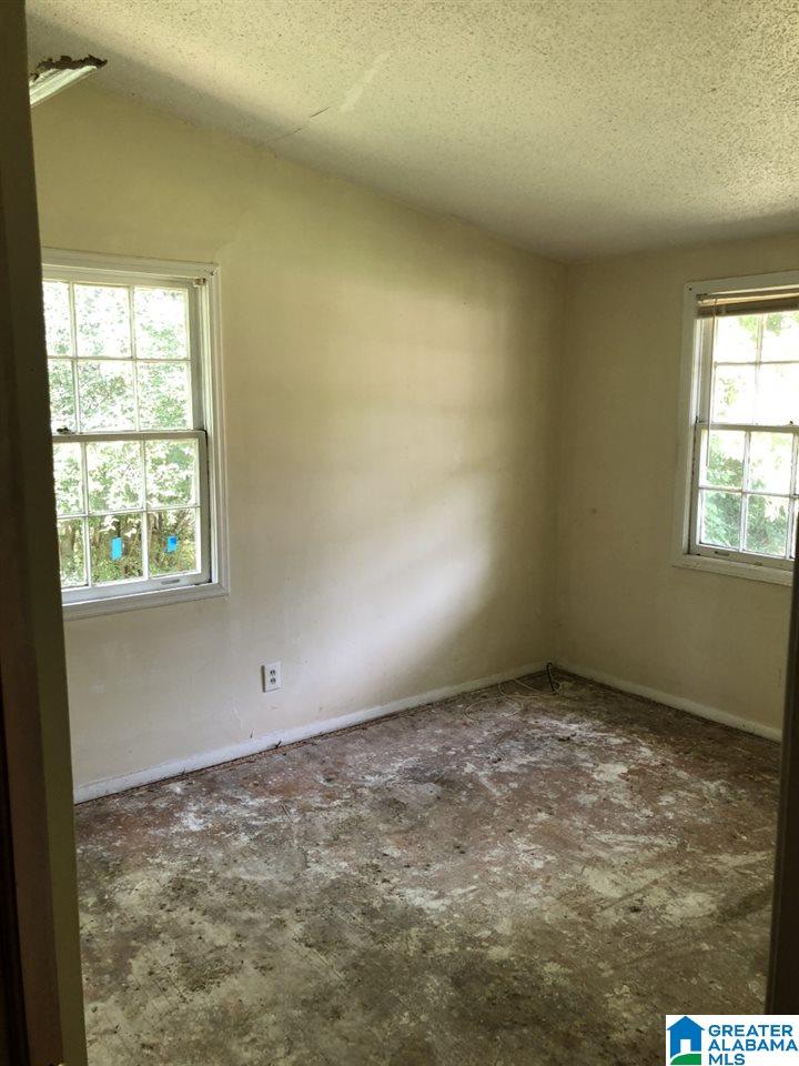 417 64th Street Fairfield, AL 35064 - Photo 7 of 10