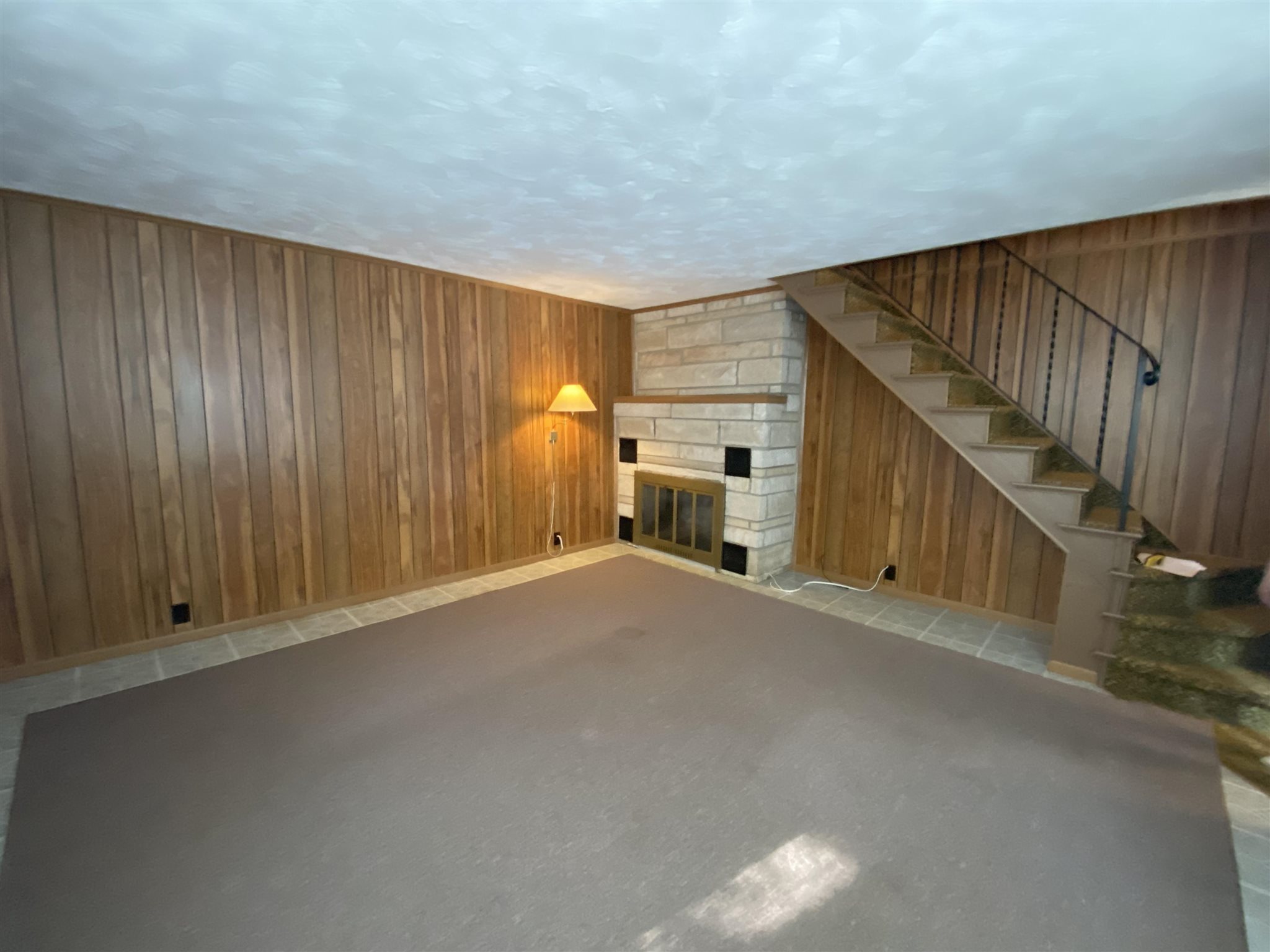 9082 East Koher Road South Syracuse, IN 46567 - Photo 9 of 25 Gallery Image 9
