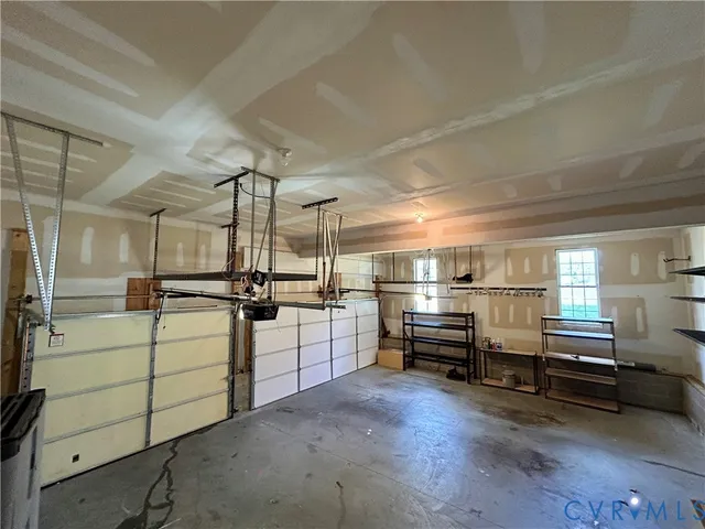 $3,400 | 4700 Jaydee Drive, Moseley, VA 23120