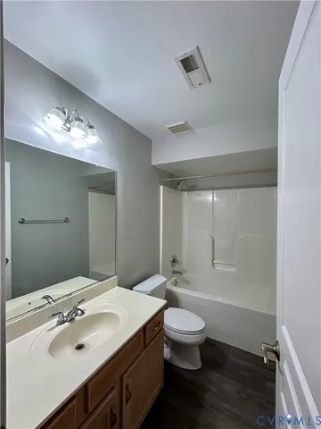 $3,400 | 4700 Jaydee Drive, Moseley, VA 23120