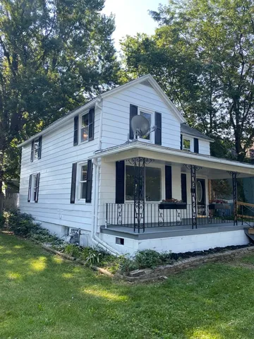 $1,775 | 440 North Cleveland Avenue, Bradley, IL 60915