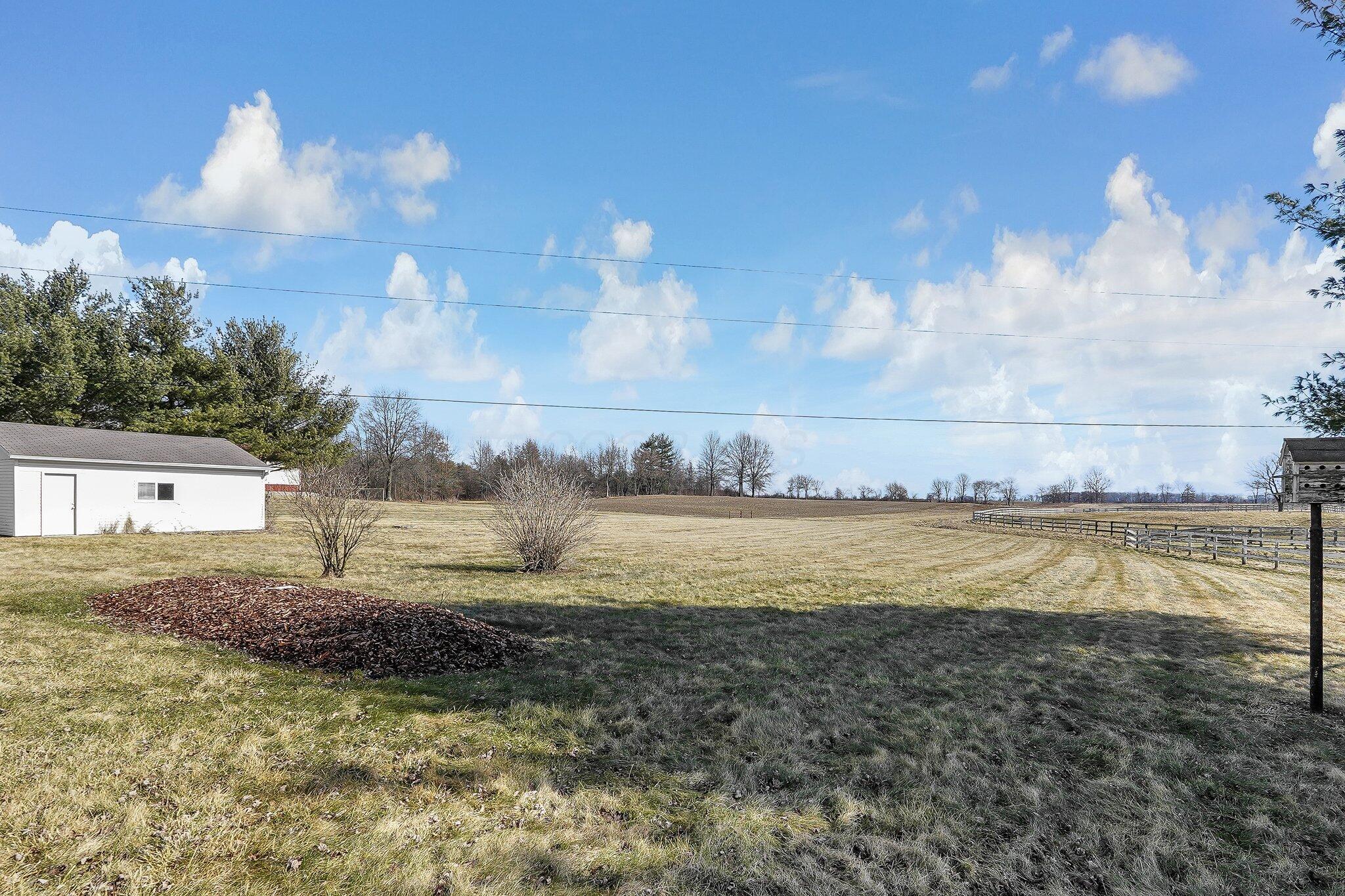626 North County Line Road Johnstown, OH 43031 - Photo 32 of 46 32-web-or-mls-626-n-county-line-rd