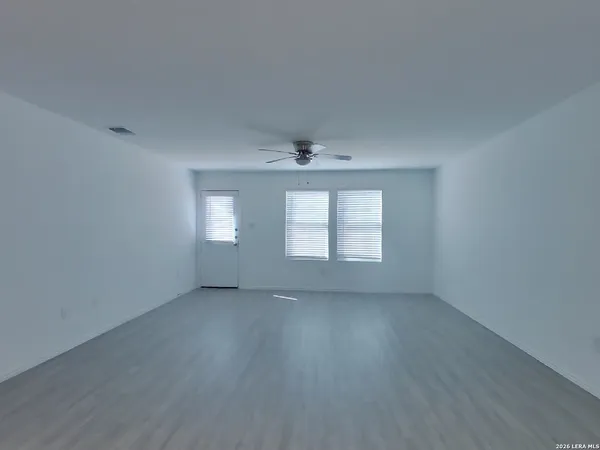 $1,339 | 5715 Vista, San Antonio, TX 78242