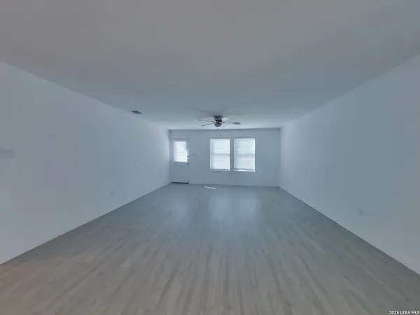 $1,339 | 5715 Vista, San Antonio, TX 78242