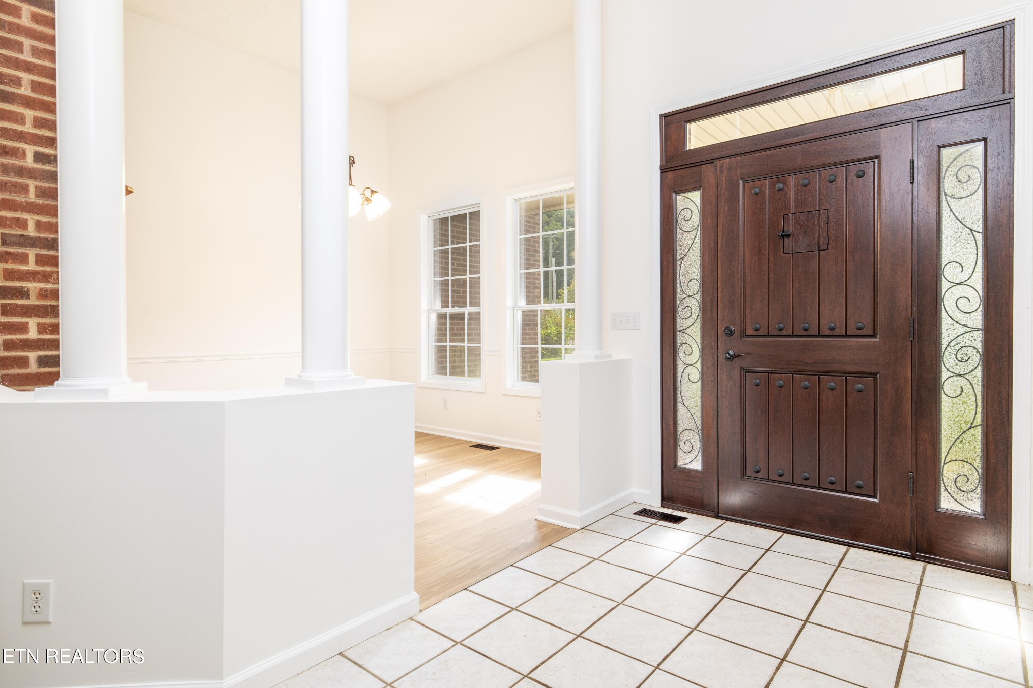 17254 Stockton Valley Road Philadelphia, TN 37846 - Photo 7 of 51 Gallery Image 7