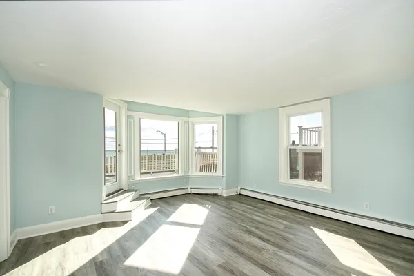 $3,500 | 7 Whitehead Avenue, Unit 1, Hull, MA 02045