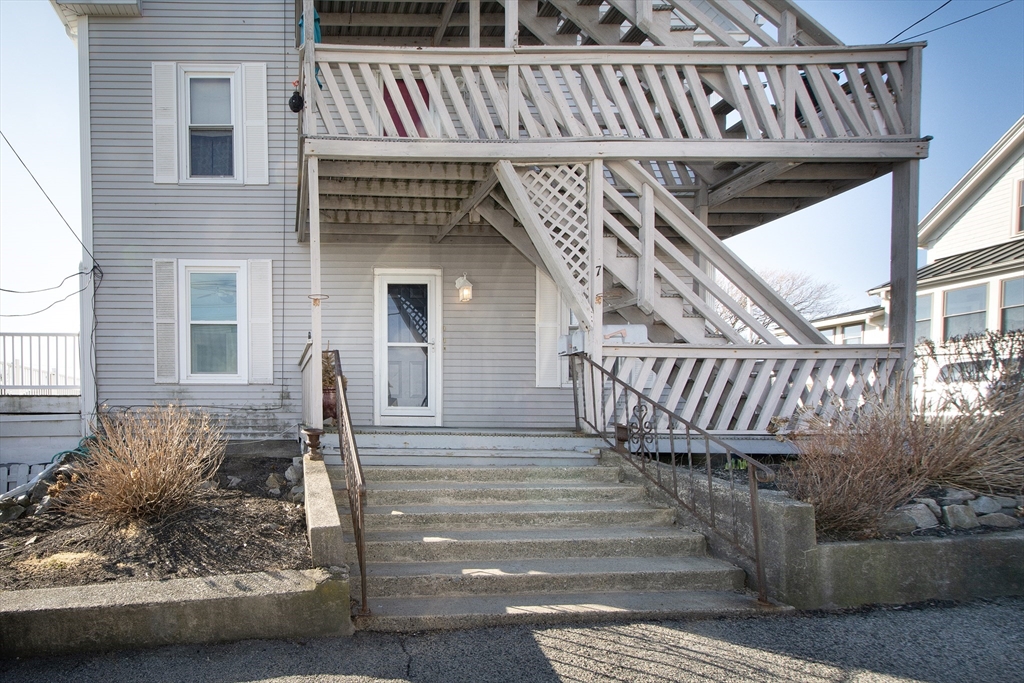 7 Whitehead Avenue, Unit 1 Hull, MA 02045 - Photo 4 of 32 a front view of a house