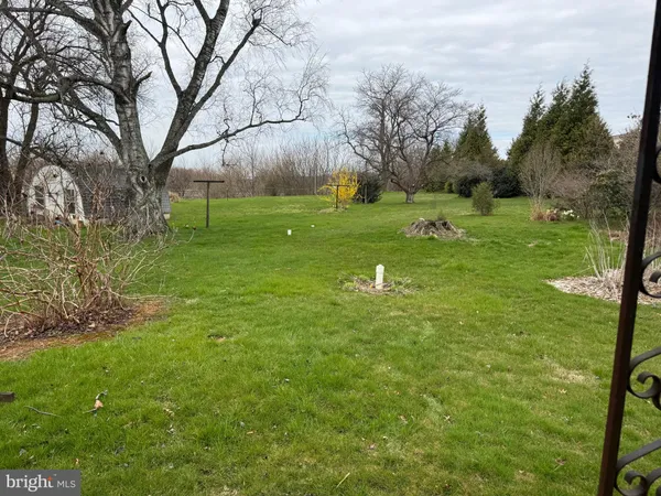 $1,675 | 1018 Lancaster Pike, Quarryville, PA 17566