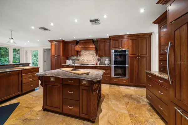 $1,899,000 | 7 Rosery Lane, Belleair, FL 33756