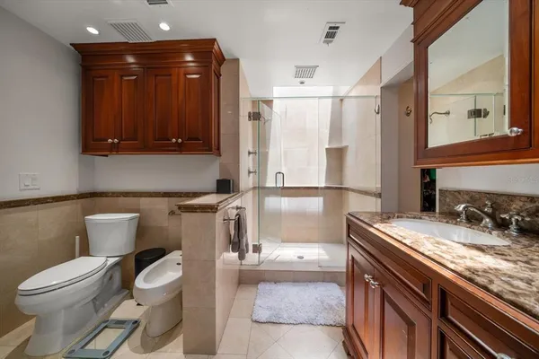 $1,899,000 | 7 Rosery Lane, Belleair, FL 33756
