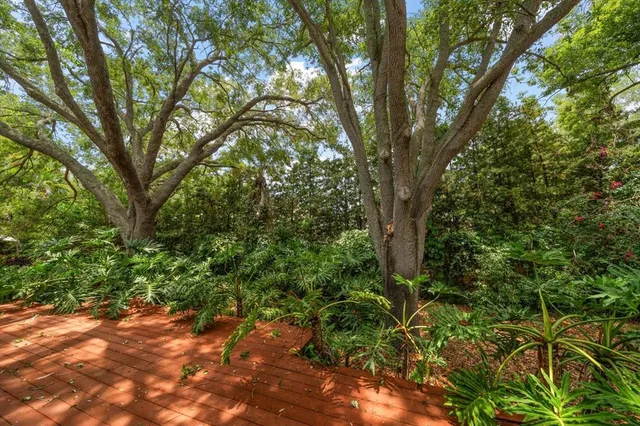 $1,899,000 | 7 Rosery Lane, Belleair, FL 33756