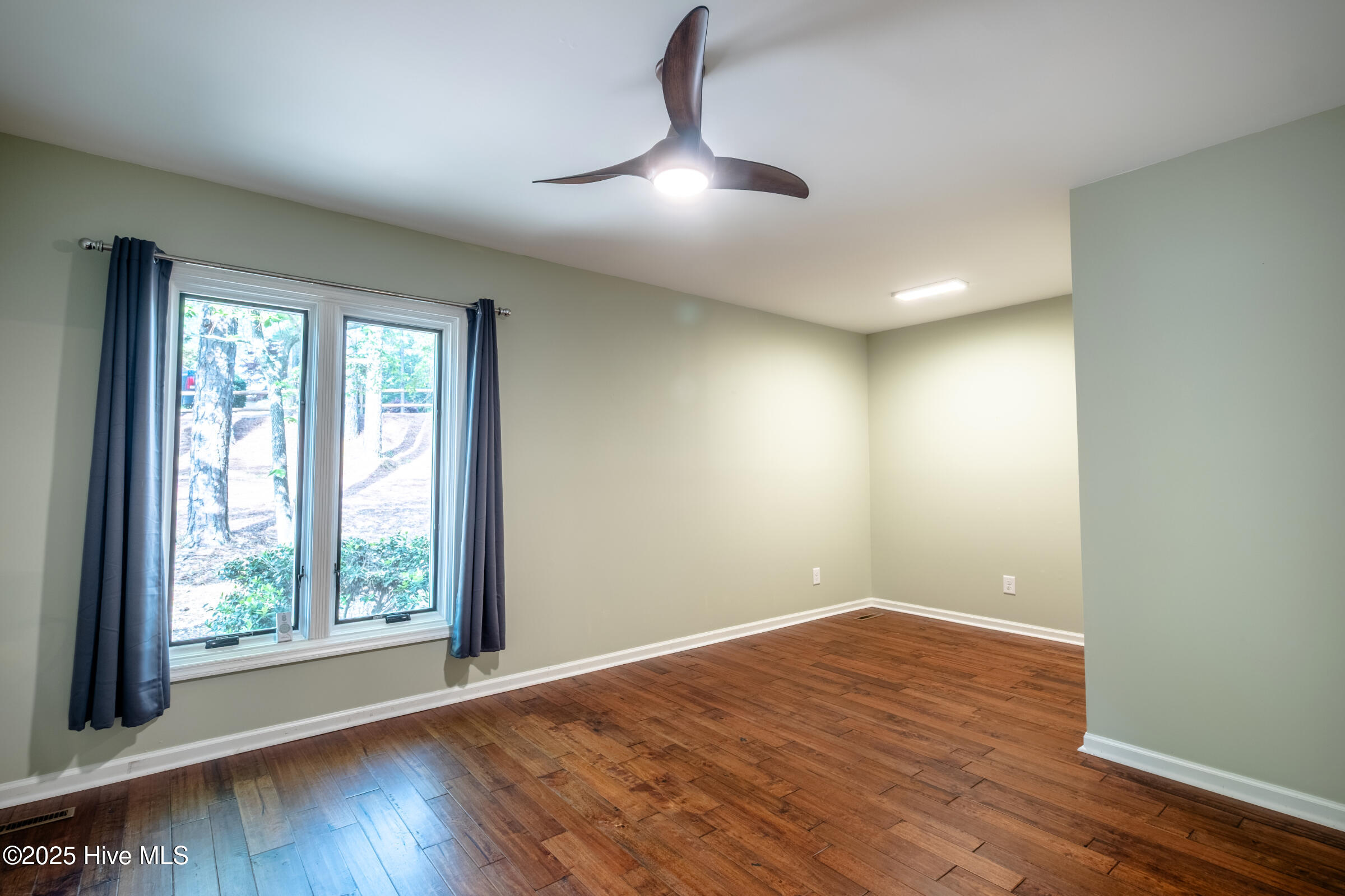 90 Ridgewood Road Pinehurst, NC 28374 - Photo 27 of 47 Bedroom 3