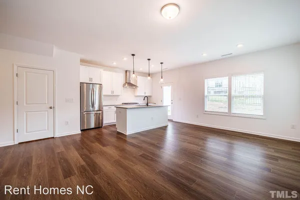 $1,995 | 838 Oak Center Drive, Raleigh, NC 27610