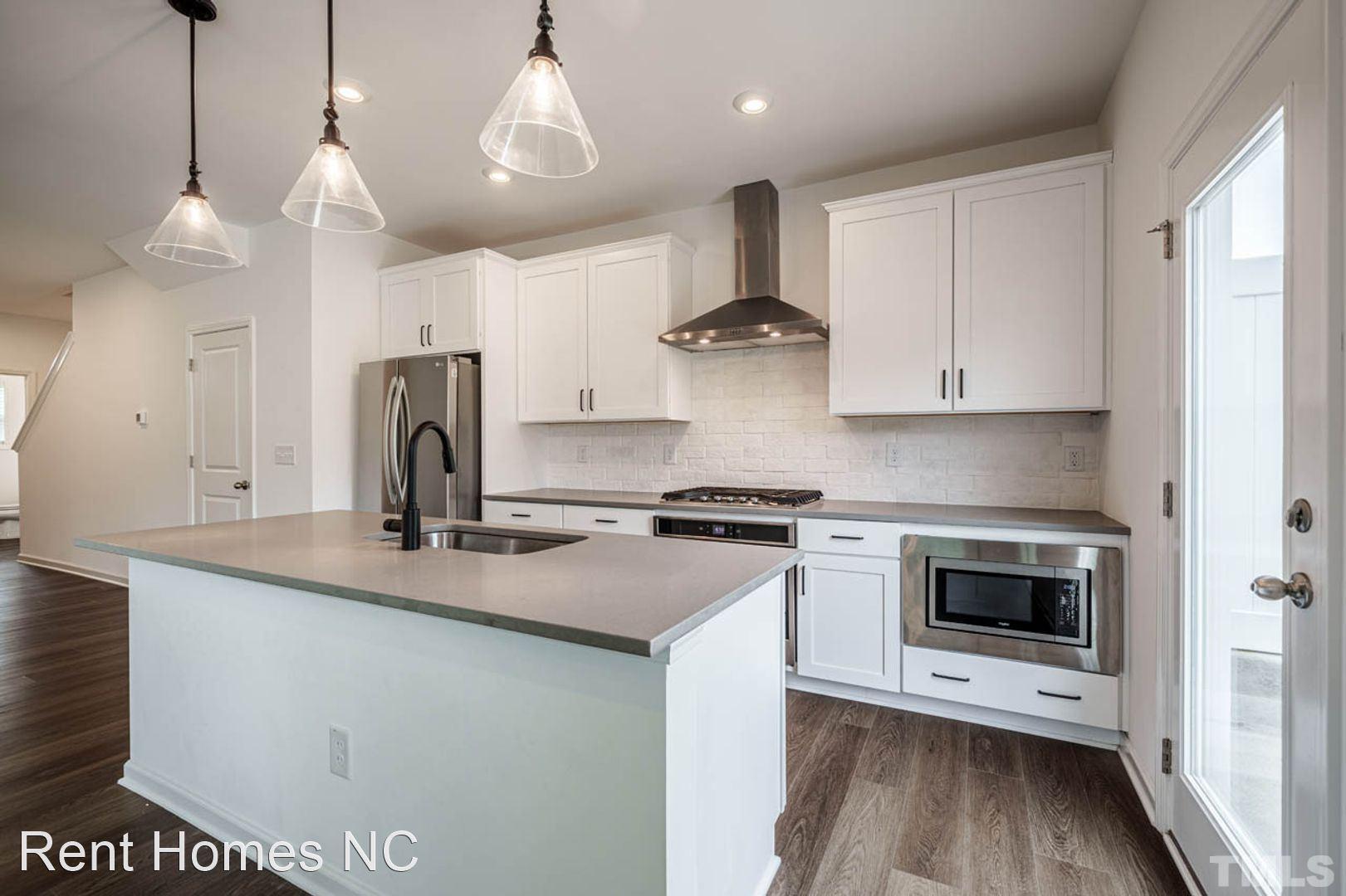 838 Oak Center Drive Raleigh, NC 27610 - Photo 14 of 28 Photo #14