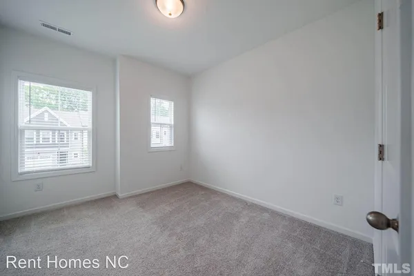$1,995 | 838 Oak Center Drive, Raleigh, NC 27610