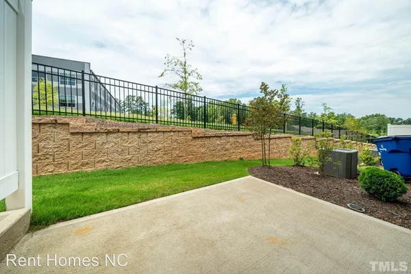 $1,995 | 838 Oak Center Drive, Raleigh, NC 27610