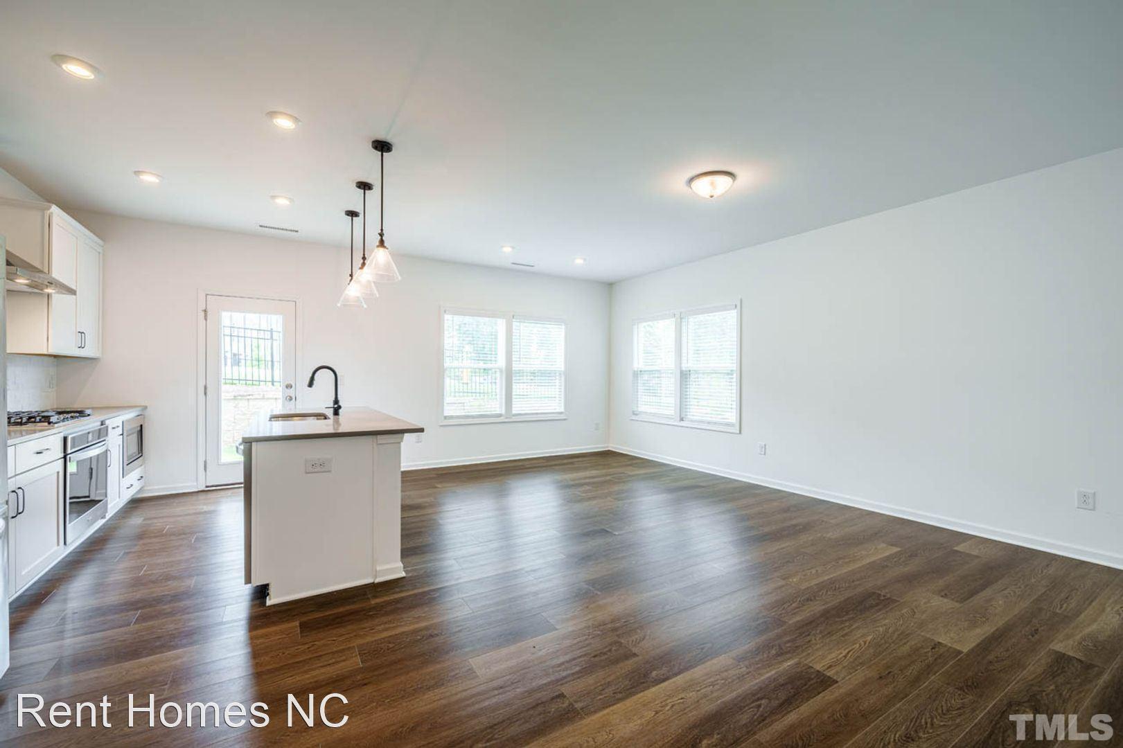 838 Oak Center Drive Raleigh, NC 27610 - Photo 9 of 28 Photo #9