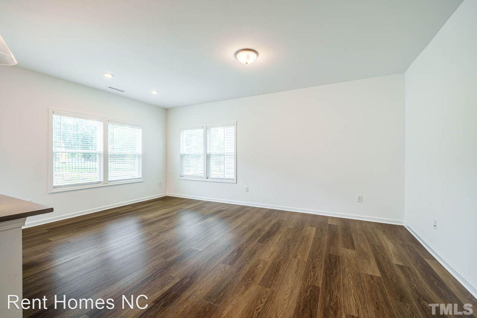 838 Oak Center Drive Raleigh, NC 27610 - Photo 10 of 28 Photo #10