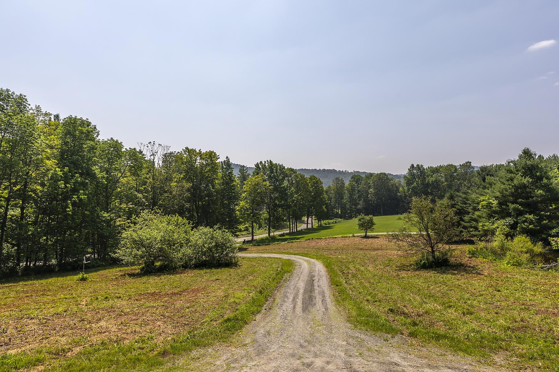 1577 Mt Hunger Road Barnard, VT 05032 - Photo 2 of 39