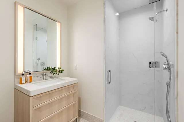 $3,495,000 | 212 West 93rd Street, Unit 9B | Upper West Side