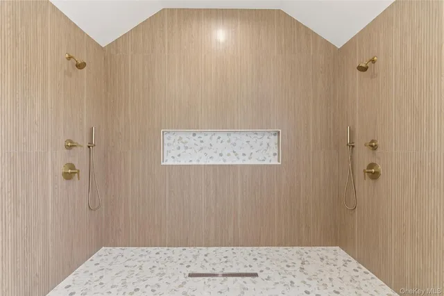 $1,648,000 | 23 Cove Lane, Levittown, NY 11756