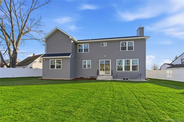 $1,648,000 | 23 Cove Lane, Levittown, NY 11756