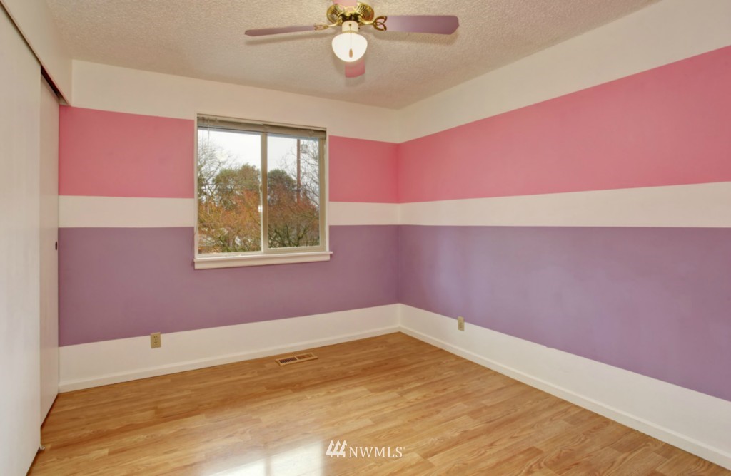 4212 Southeast 2nd Place Renton, WA 98059 - Photo 12 of 24 Gallery Image 12