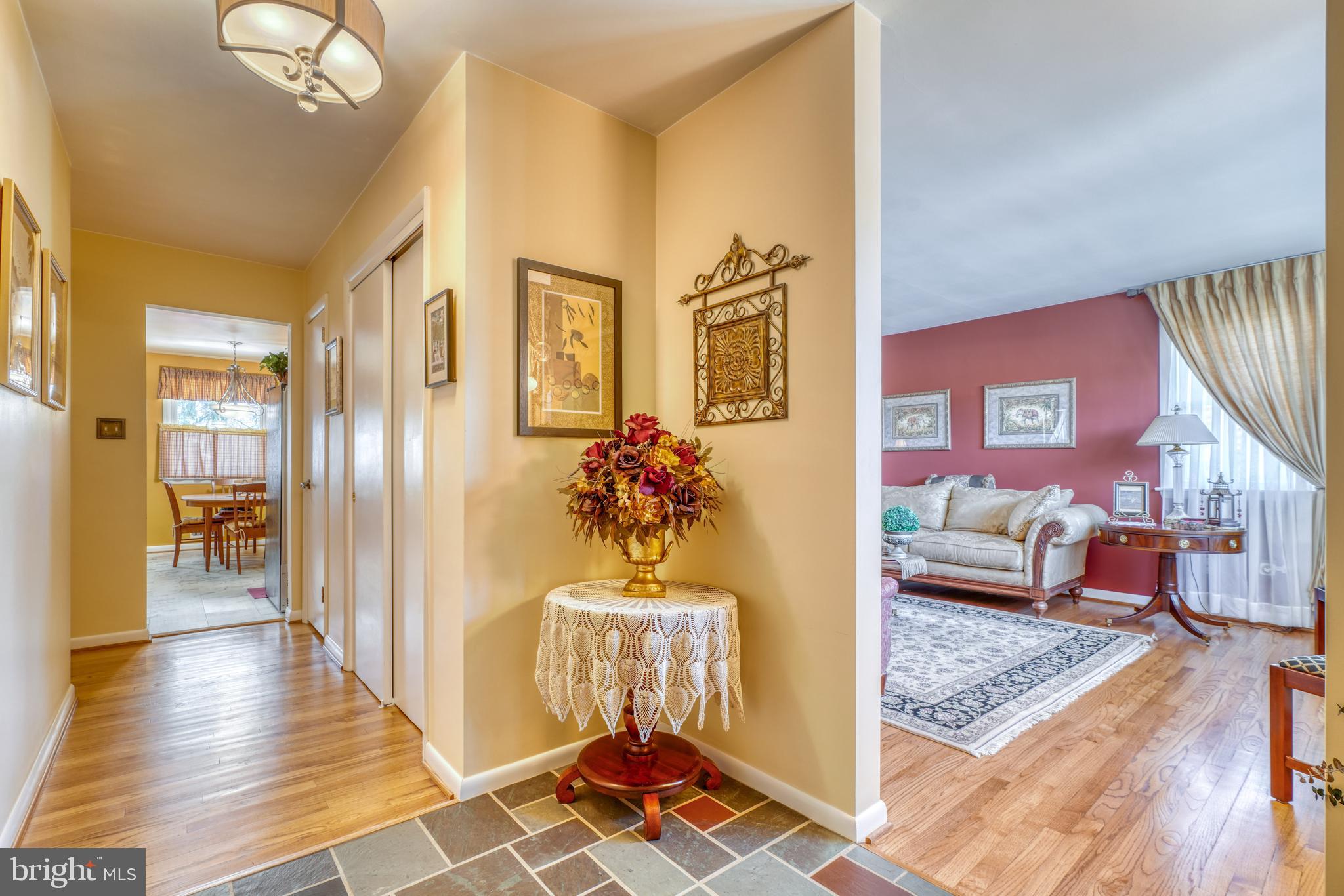 4401 Lobelia Road Nottingham, MD 21236 - Photo 2 of 40 Foyer
