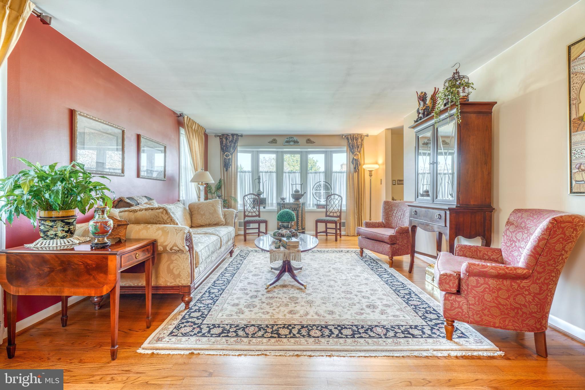 4401 Lobelia Road Nottingham, MD 21236 - Photo 6 of 40 Formal living room