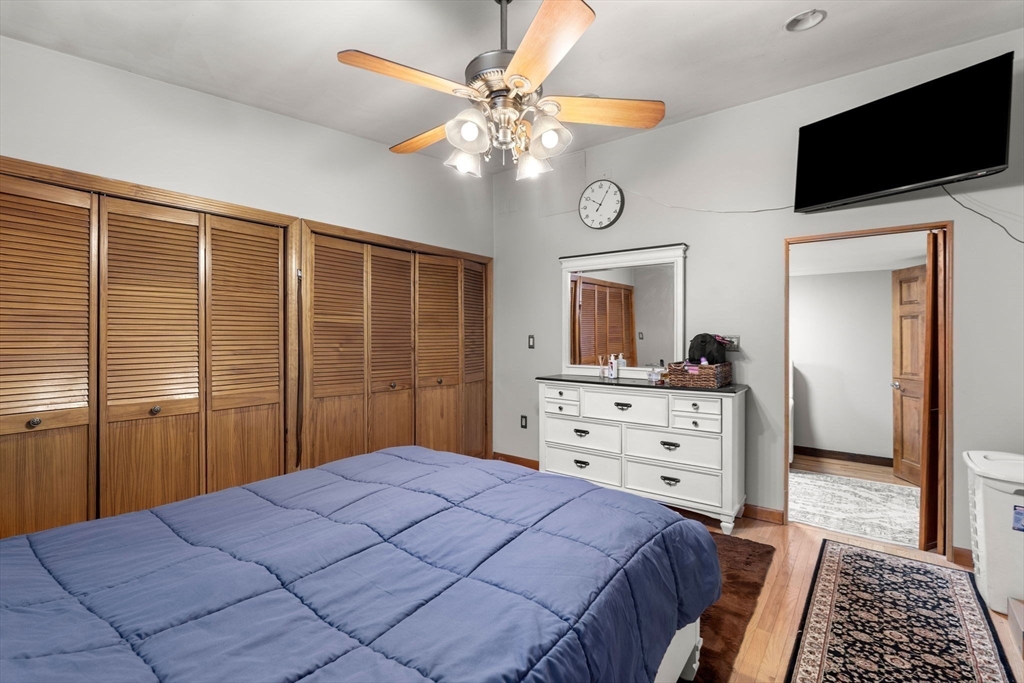 91 Great Woods Road Saugus, MA 01906 - Photo 13 of 34