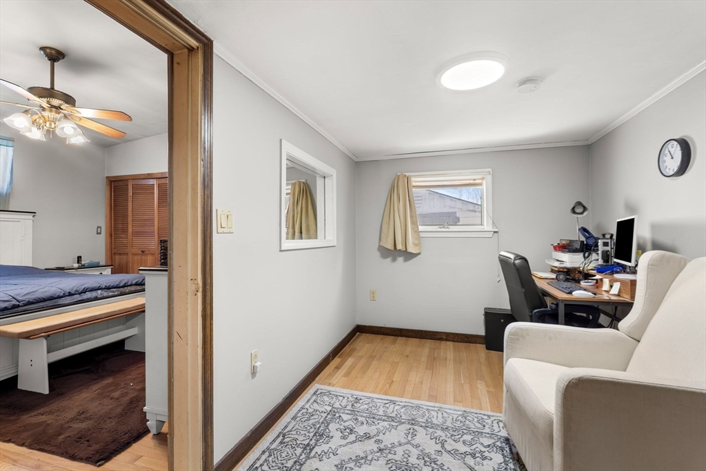 91 Great Woods Road Saugus, MA 01906 - Photo 15 of 34