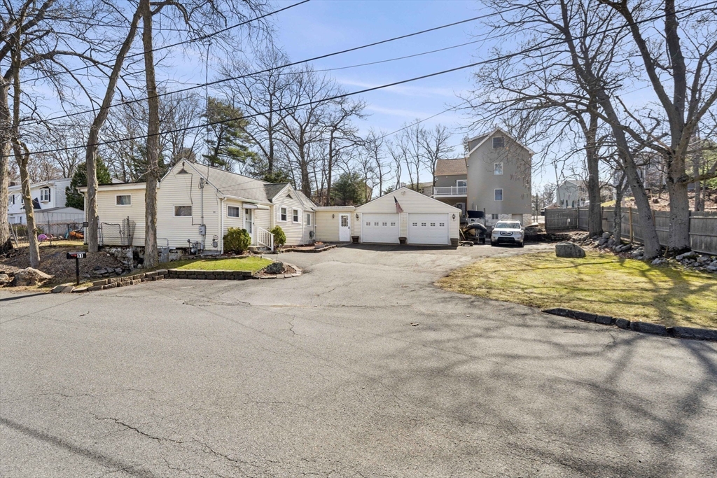 91 Great Woods Road Saugus, MA 01906 - Photo 29 of 34