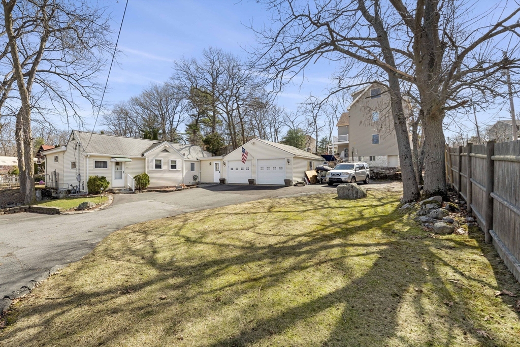 91 Great Woods Road Saugus, MA 01906 - Photo 31 of 34