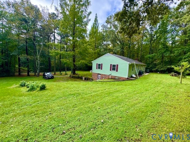 993 Venter Road Aylett, VA 23009 - Photo 5 of 26 Gallery Image 5